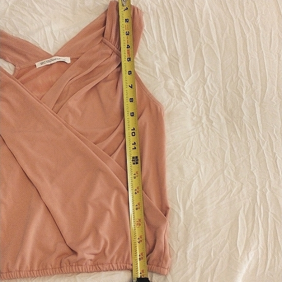 BCBGeneration Summer Top Asymmetrical V-front L Rose Tan color Sz M - Picture 16 of 16